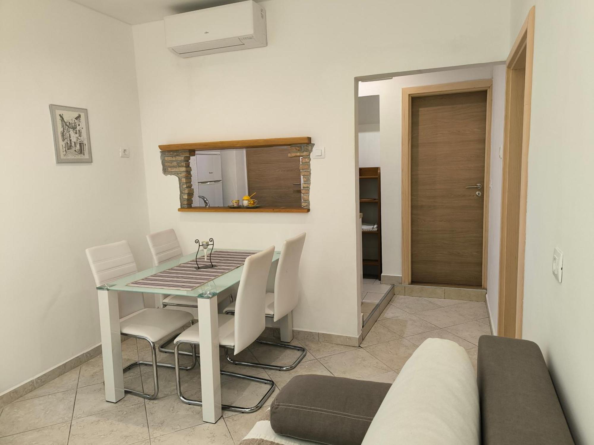 Rooms And Apartment Matika Rovinj Exterior foto