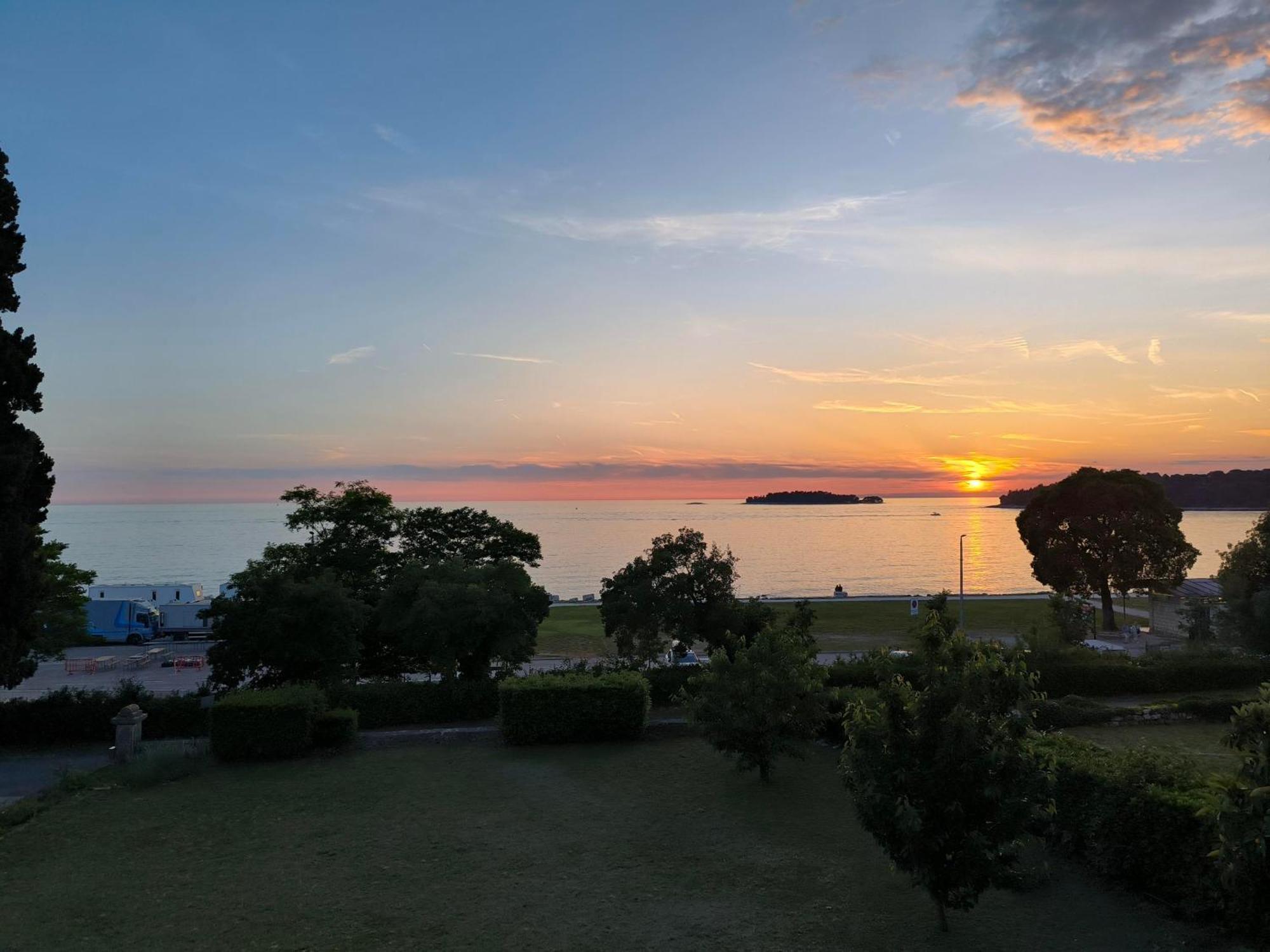 Rooms And Apartment Matika Rovinj Exterior foto